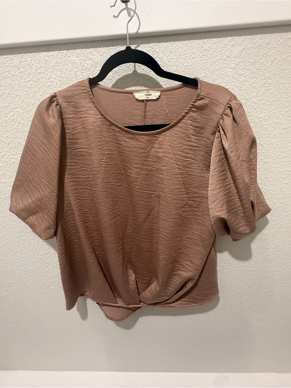 entro Mauve-Taupe Puff Sleeve Twist Front Top